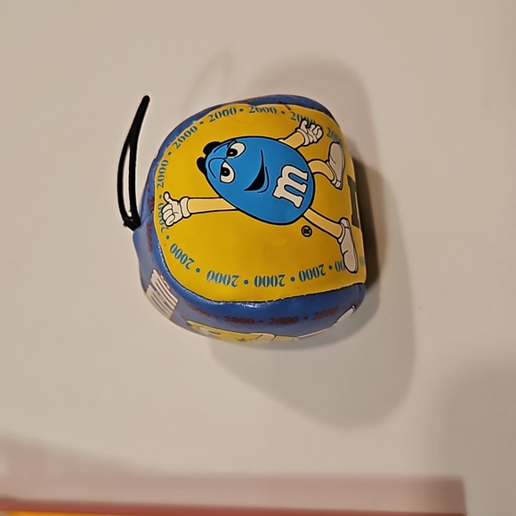 New M&M Character Watch And 1994 M&M Fun Watch Special Edition - Picture 9 of 13